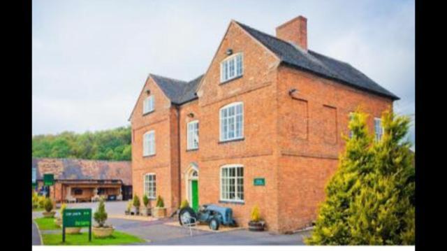 Hotel The Barns